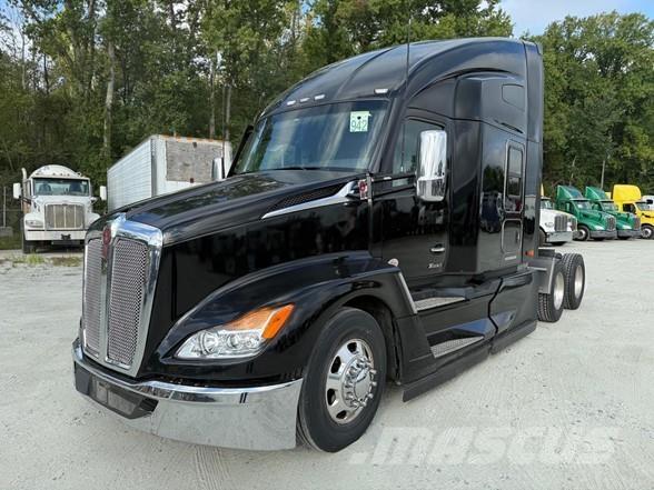 Kenworth T680 Naudoti vilkikai