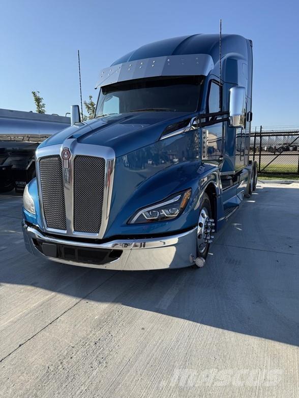 Kenworth T680 Naudoti vilkikai