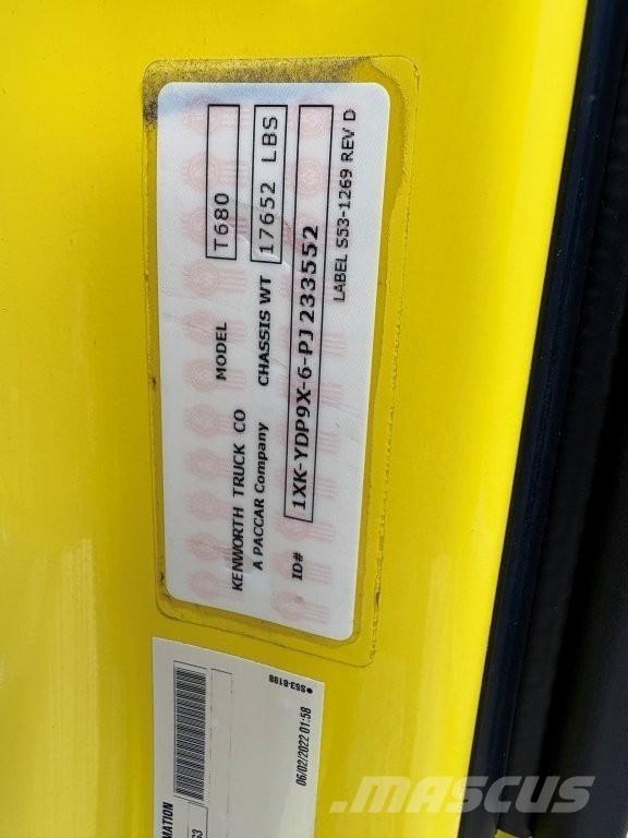 Kenworth T680 Naudoti vilkikai