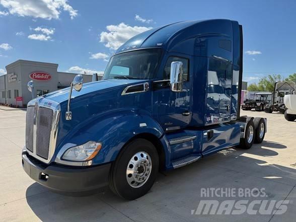 Kenworth T680 Naudoti vilkikai