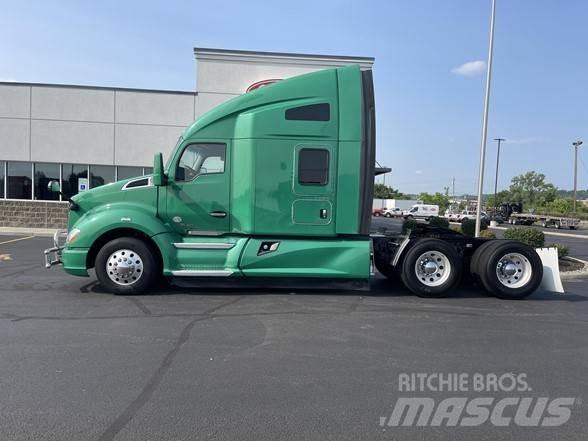 Kenworth T680 Naudoti vilkikai