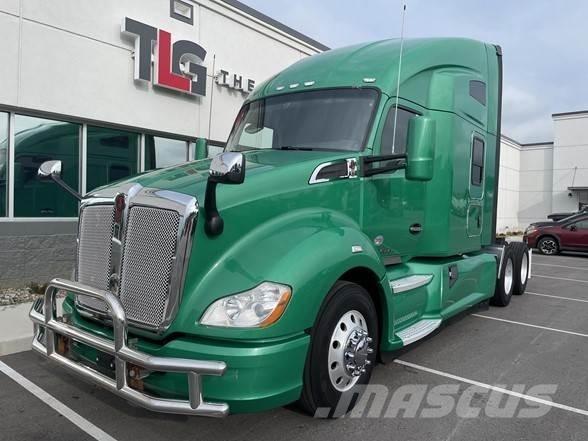 Kenworth T680 Naudoti vilkikai