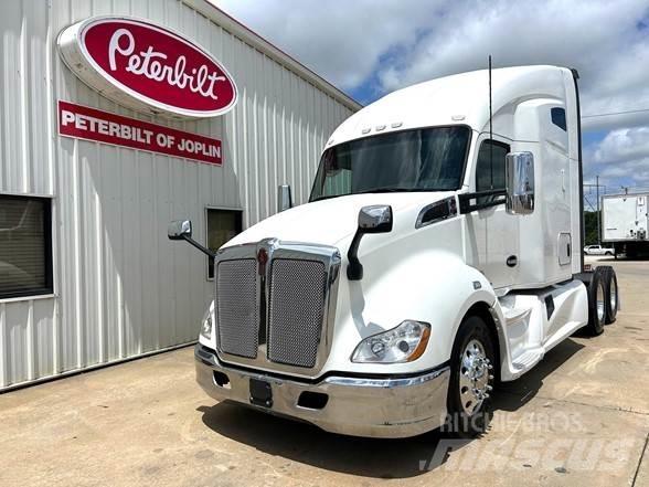 Kenworth T680 Naudoti vilkikai