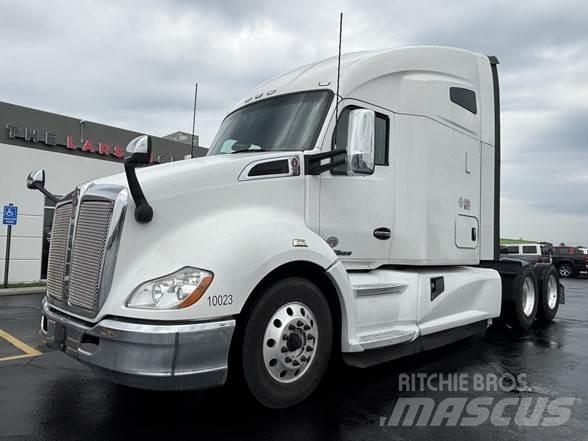 Kenworth T680 Naudoti vilkikai