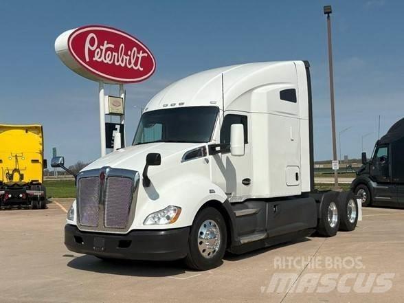 Kenworth T680 Naudoti vilkikai