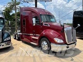 Kenworth T680 Naudoti vilkikai