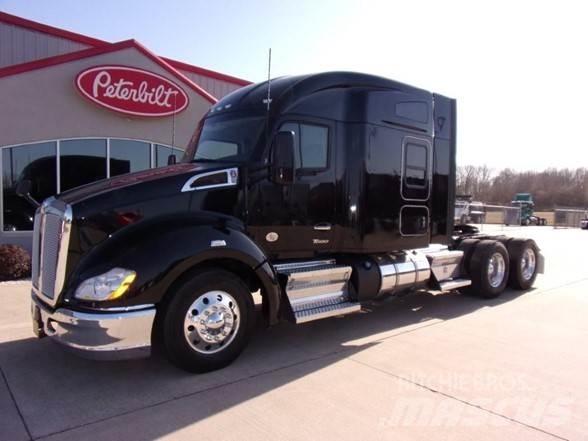 Kenworth T680 Naudoti vilkikai