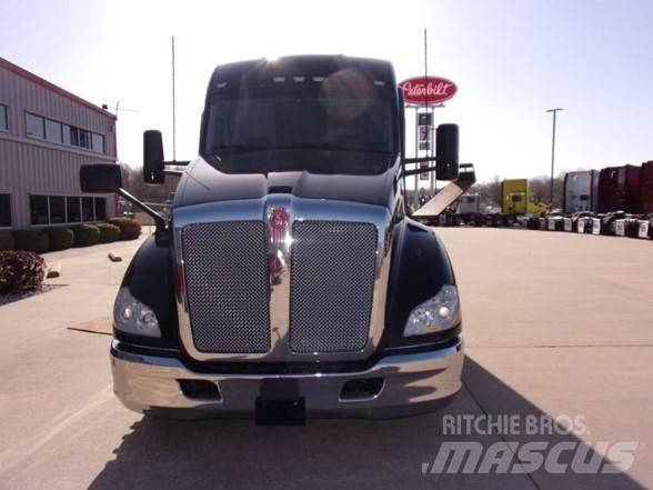 Kenworth T680 Naudoti vilkikai