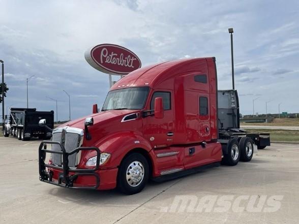 Kenworth T680 Naudoti vilkikai