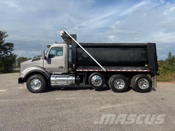 Kenworth T880 Savivarčių priekabų vilkikai