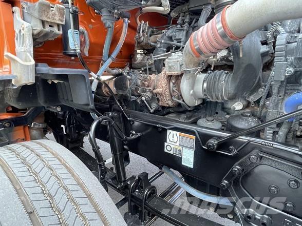 Kenworth T880 Naudoti vilkikai