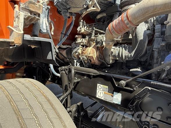 Kenworth T880 Naudoti vilkikai