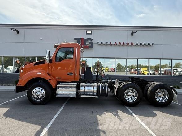 Kenworth T880 Naudoti vilkikai