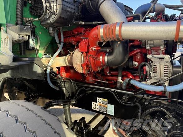 Kenworth T880 Savivarčių priekabų vilkikai