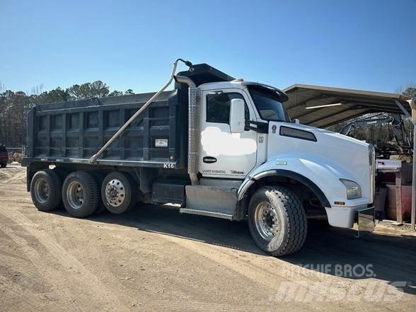 Kenworth T880 Savivarčių priekabų vilkikai