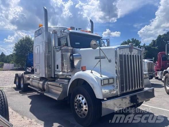 Kenworth W900B Naudoti vilkikai