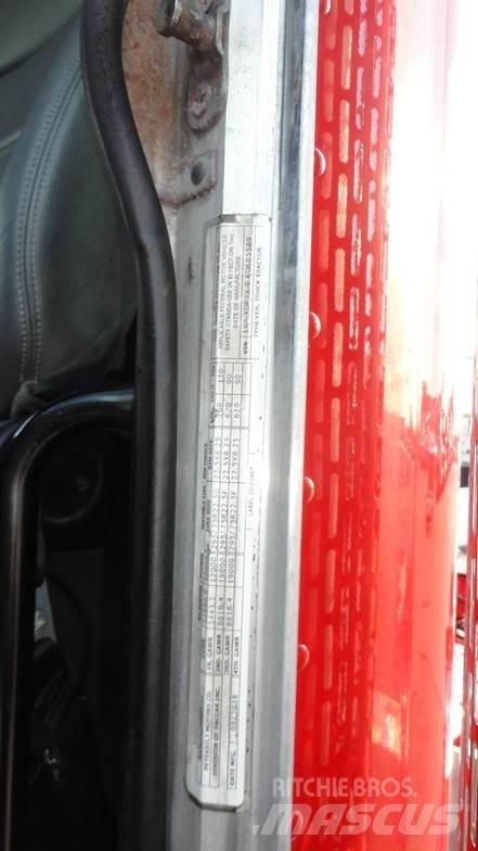Peterbilt 389 Naudoti vilkikai