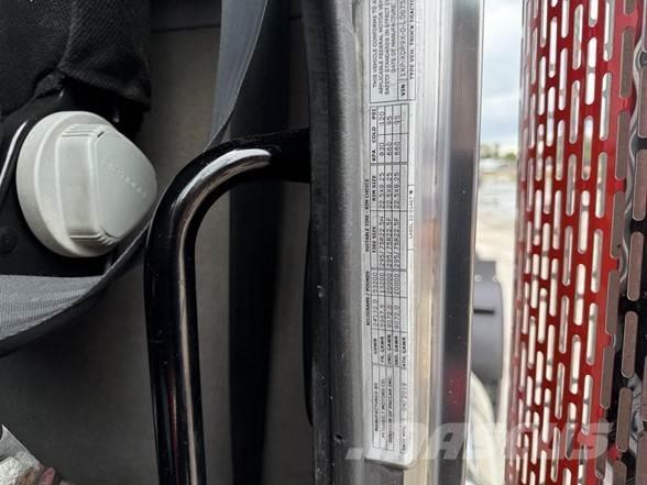 Peterbilt 389 Naudoti vilkikai