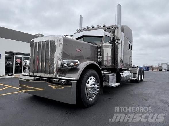 Peterbilt 389 Naudoti vilkikai