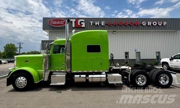 Peterbilt 389 Naudoti vilkikai