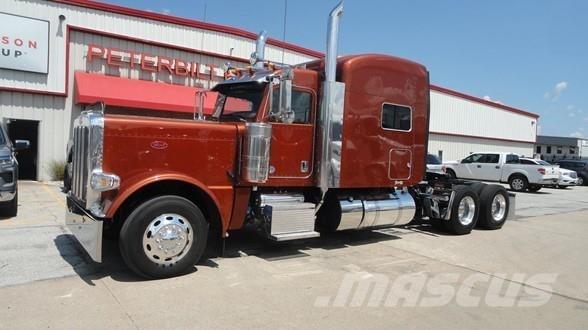 Peterbilt 389 Naudoti vilkikai