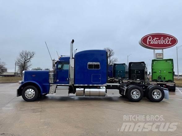 Peterbilt 389 Naudoti vilkikai