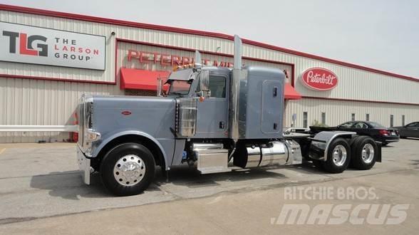 Peterbilt 389 Naudoti vilkikai