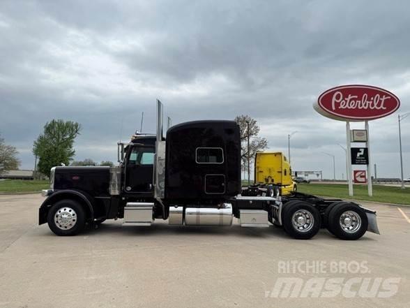 Peterbilt 389 Naudoti vilkikai