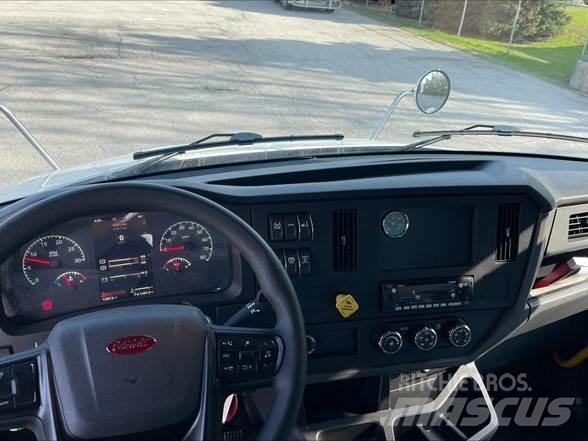 Peterbilt 536 Statyba - Kita
