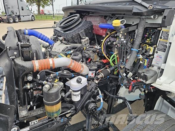 Peterbilt 536 Statyba - Kita