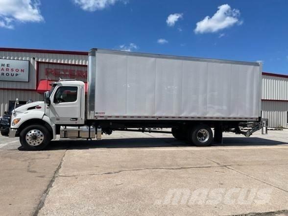 Peterbilt 536 Sunkvežimiai su dengtu kėbulu