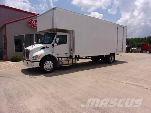 Peterbilt 536 Sunkvežimiai su dengtu kėbulu