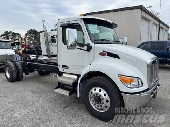 Peterbilt 537 Važiuoklė su kabina
