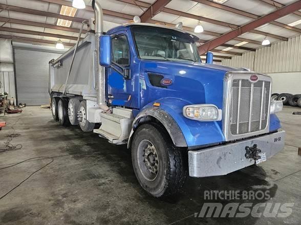 Peterbilt 567 Savivarčių priekabų vilkikai
