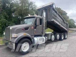 Peterbilt 567 Savivarčių priekabų vilkikai