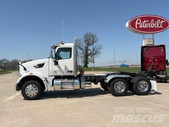 Peterbilt 567 Naudoti vilkikai