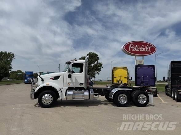 Peterbilt 567 Naudoti vilkikai