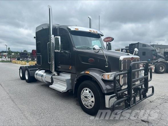 Peterbilt 567 Naudoti vilkikai