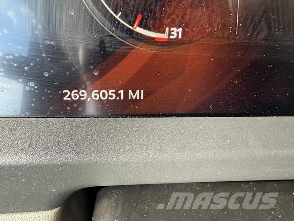 Peterbilt 567 Naudoti vilkikai