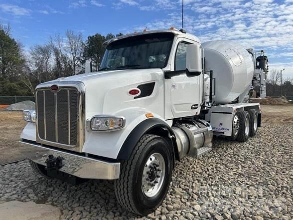 Peterbilt 567 Statyba - Kita