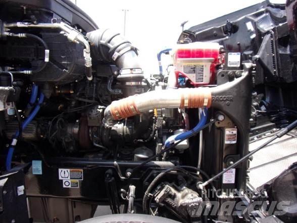 Peterbilt 567 Savivarčių priekabų vilkikai