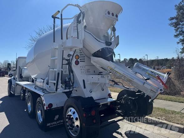 Peterbilt 567 Statyba - Kita