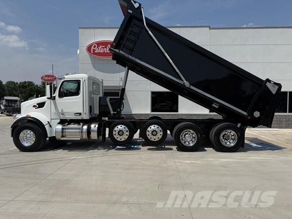 Peterbilt 567 Savivarčių priekabų vilkikai