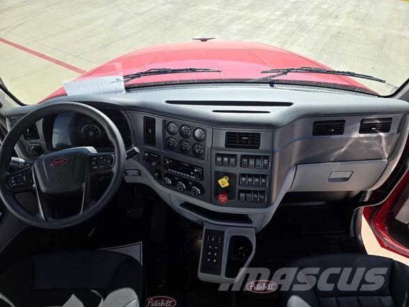 Peterbilt 567 Savivarčių priekabų vilkikai