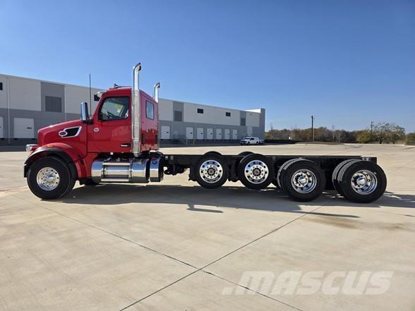 Peterbilt 567 Savivarčių priekabų vilkikai