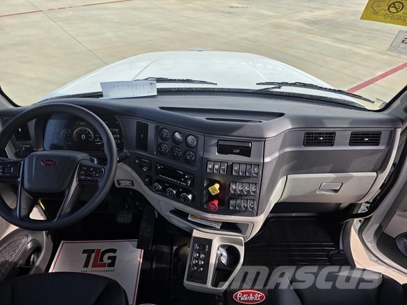 Peterbilt 567 Savivarčių priekabų vilkikai