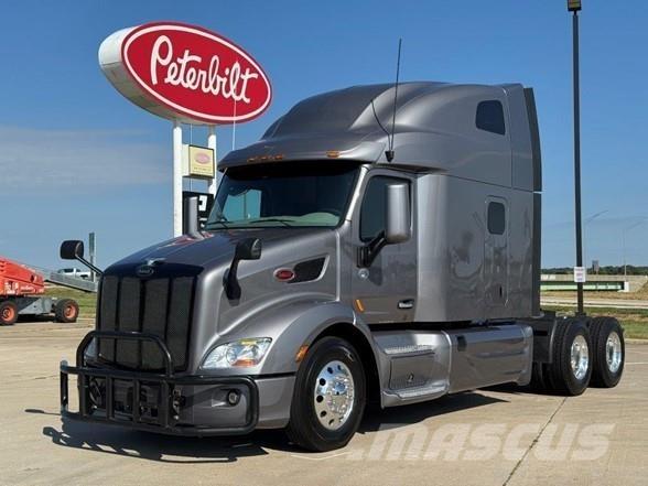 Peterbilt 579 Naudoti vilkikai