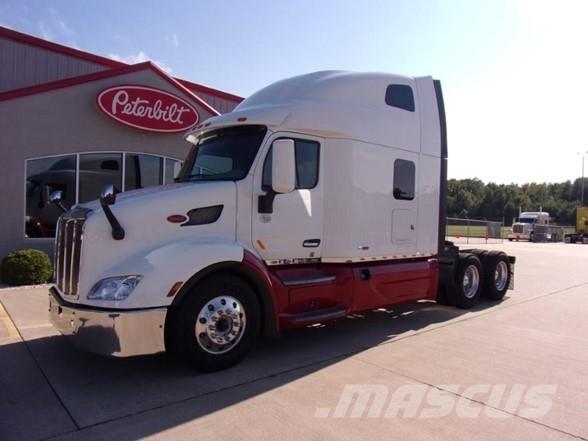 Peterbilt 579 Naudoti vilkikai