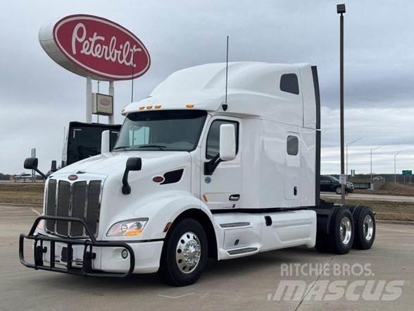 Peterbilt 579 Naudoti vilkikai