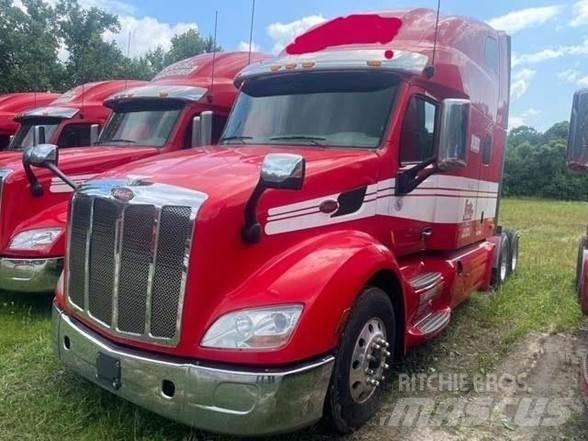 Peterbilt 579 Naudoti vilkikai